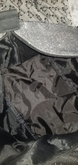 Victoria's Secret Overnight Tote - Picture 2 of 4